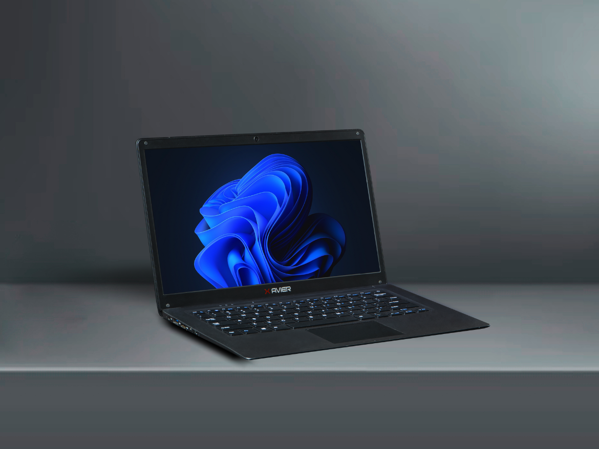 Xavier Alpha S Black Laptop